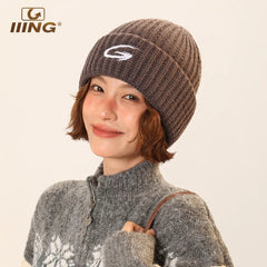 IIING Hat Control Winter Warm Hat Knitted Hat Women 2025 New Simple Versatile Face-Showing Small Woolen Hat Men